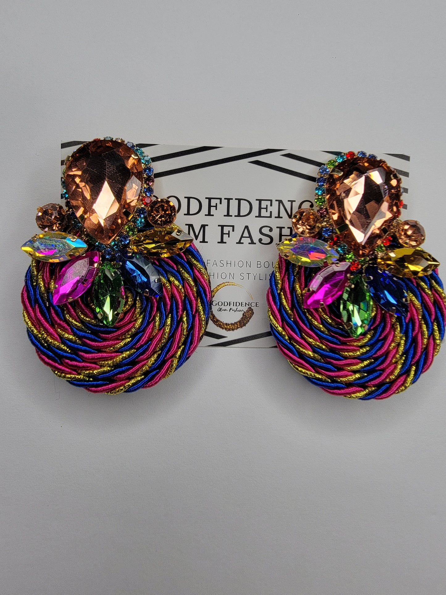 Entanglement | Glamorous Round Rhinestone Encrusted Earrings